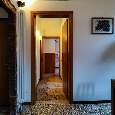 Ca' Do Pozzi Apartment